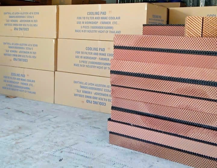 Tấm làm mát cho trang trại